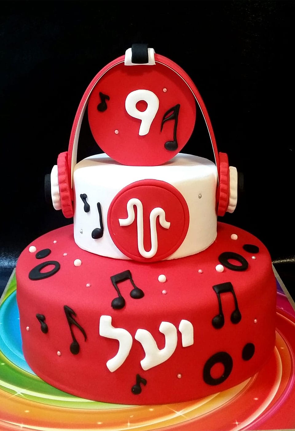 עוגת בצק סוכר יעל מיוזיקלי