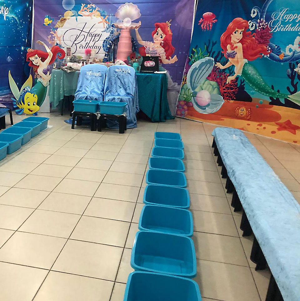 יום הולדת בת הים לאלילנד תפאורה